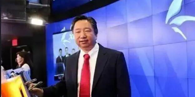 90后新首富市值1200亿胆子很大!z6尊龙·中国网站这位梅州人成中国(图2) 90后新首富市值1200亿胆子很大!z6尊龙·中国网站这位梅州人成中国(图2)